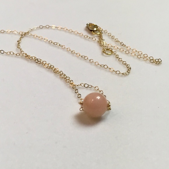 14k Gold Filled Necklace W/ Single Morganite Bead - Picture 5 of 8